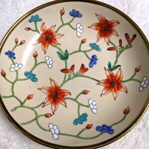 Vintage 79/80 Hand Painted Porcelain Dish with Brass Bottom Made in Hong Kong